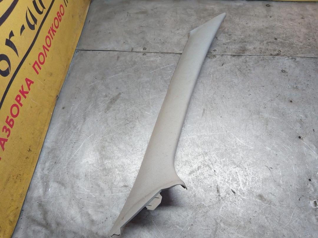 Обшивка стойки передней правой P7K5GX Toyota Yaris