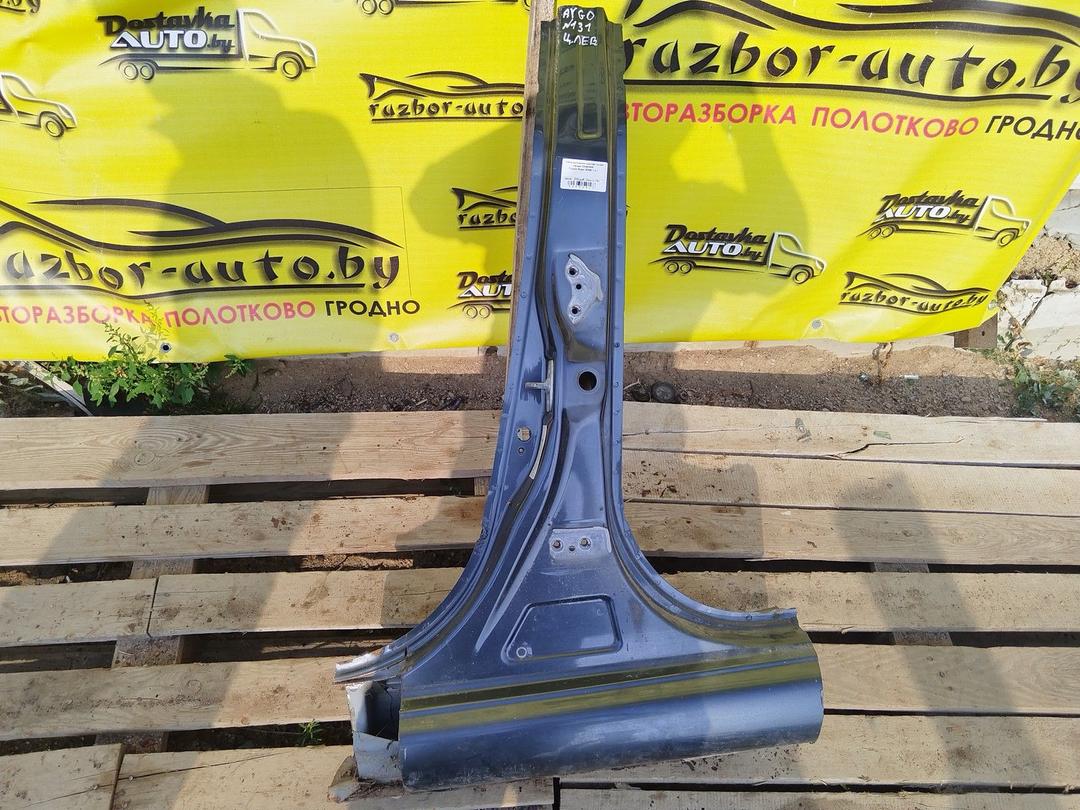 Стойка кузовная центральная левая ZMB38W Toyota Aygo