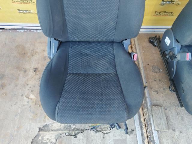 Салон (комплект сидений) C3TK9Z Toyota Avensis купить