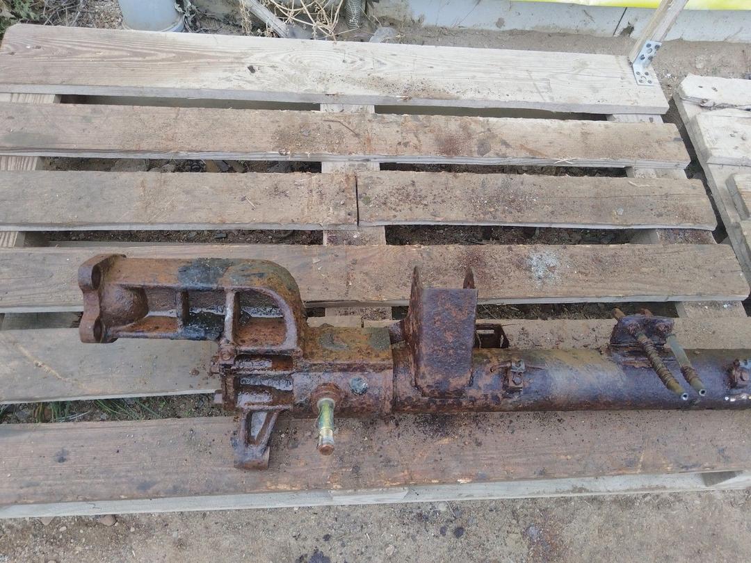 Балка подвески задняя 2T096T Kia Carnival купить