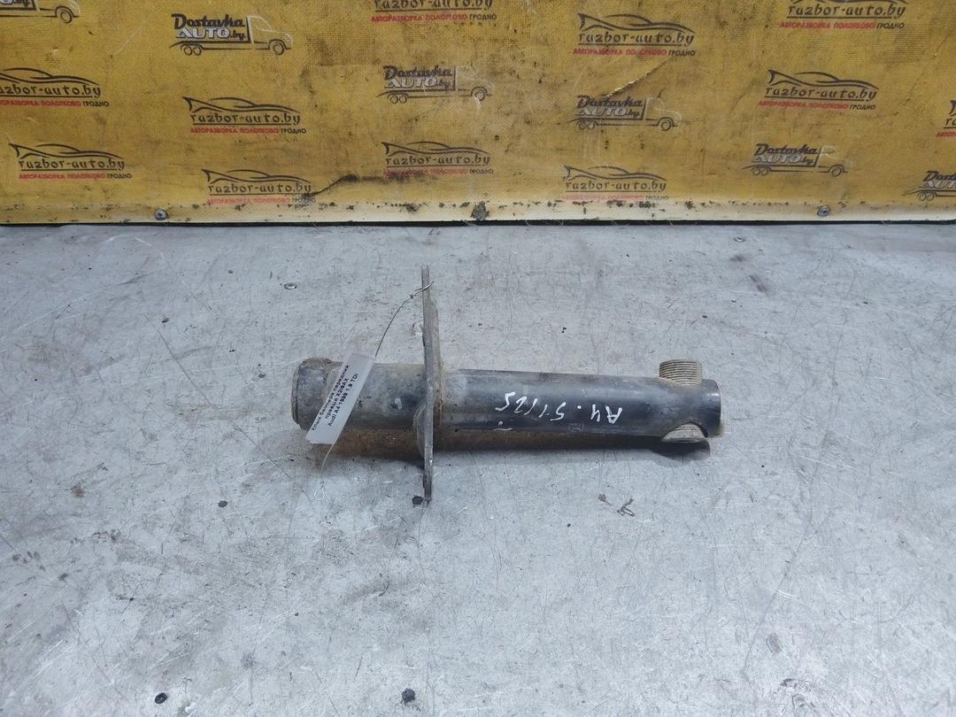 Клык бампера передний правый X2I9AX Audi A4