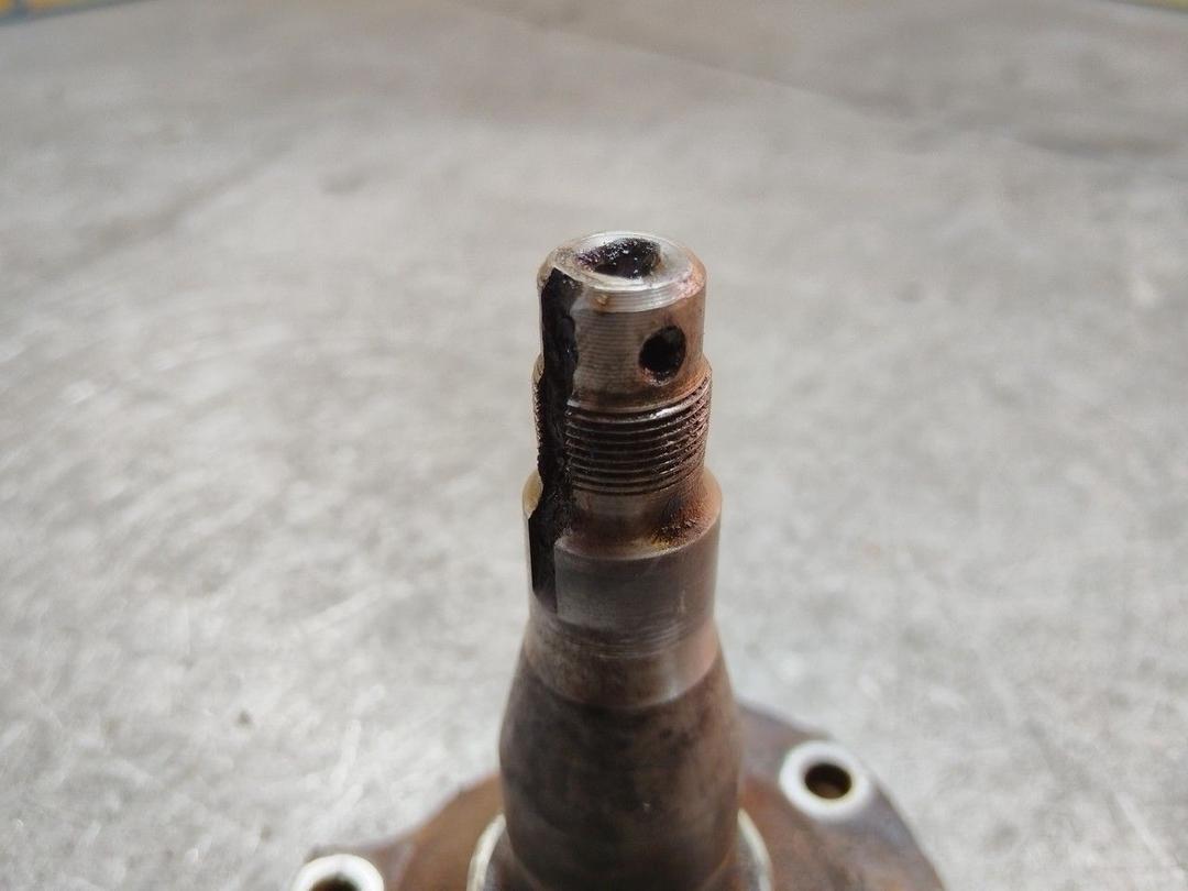 Ступица задняя левая 09KURB Audi A4 купить с доставкой