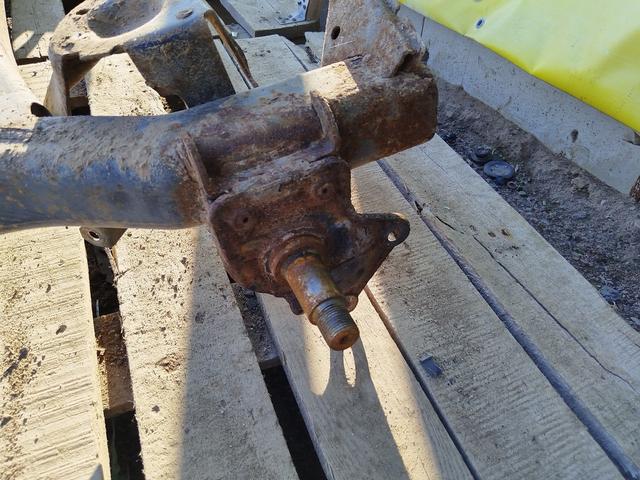 Балка подвески задняя M6Q3XW Renault Grand Scenic купить с доставкой