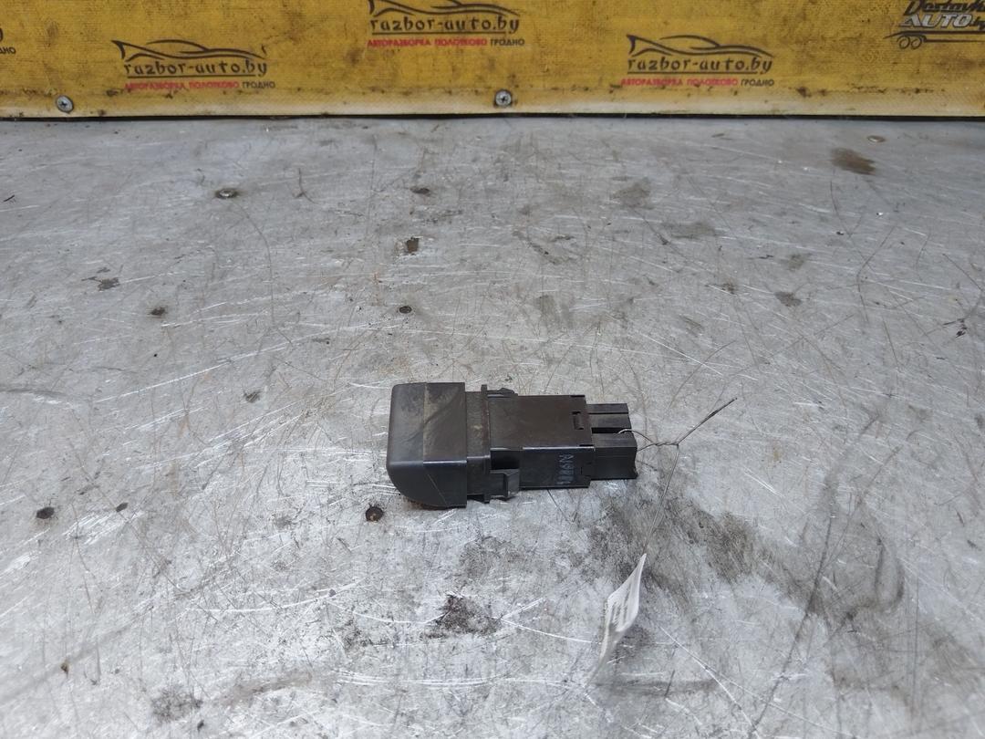 Кнопка подогрева заднего стекла 1K1GBW Subaru Forester купить с доставкой