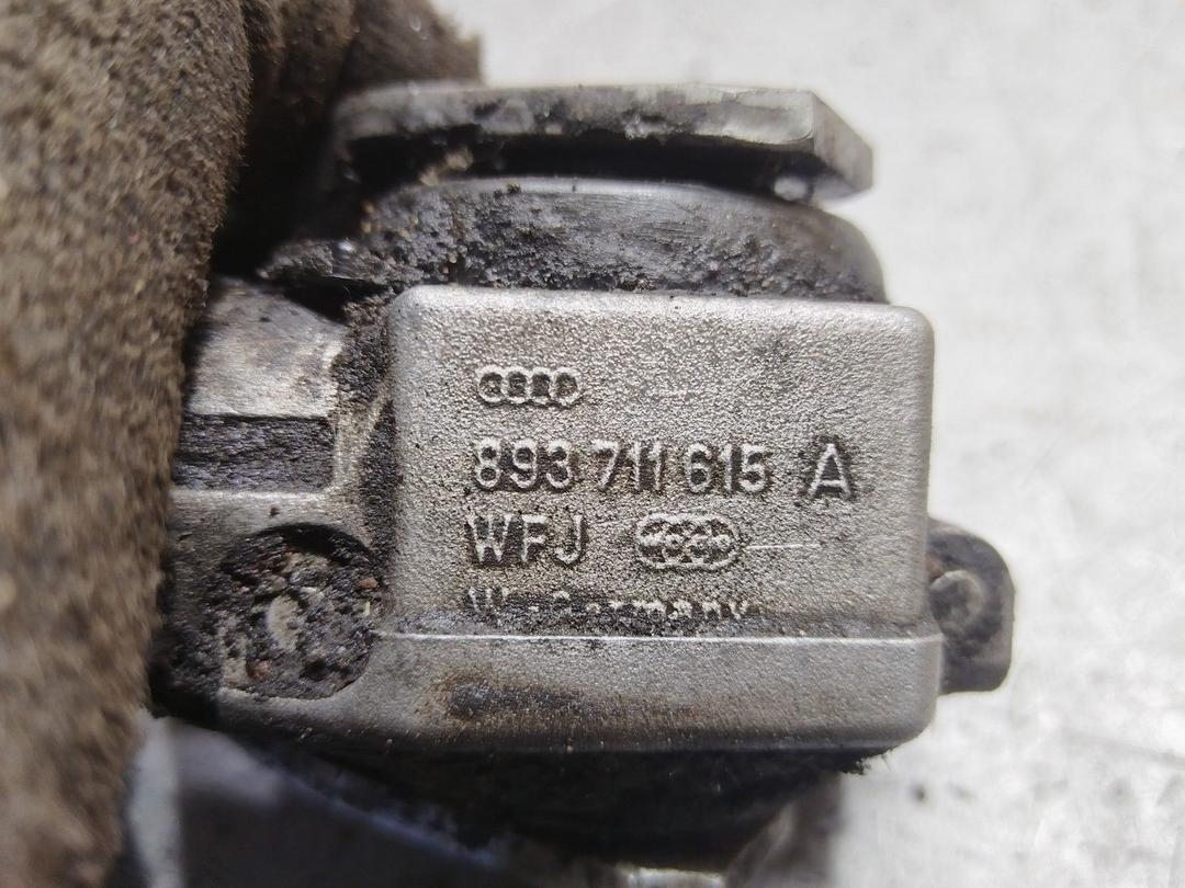 Тяга кулисы КПП 8UI1IY Audi 80 купить на авторазборке