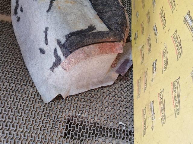 Ковер багажника C8ZQT8 Toyota Avensis Verso купить с доставкой