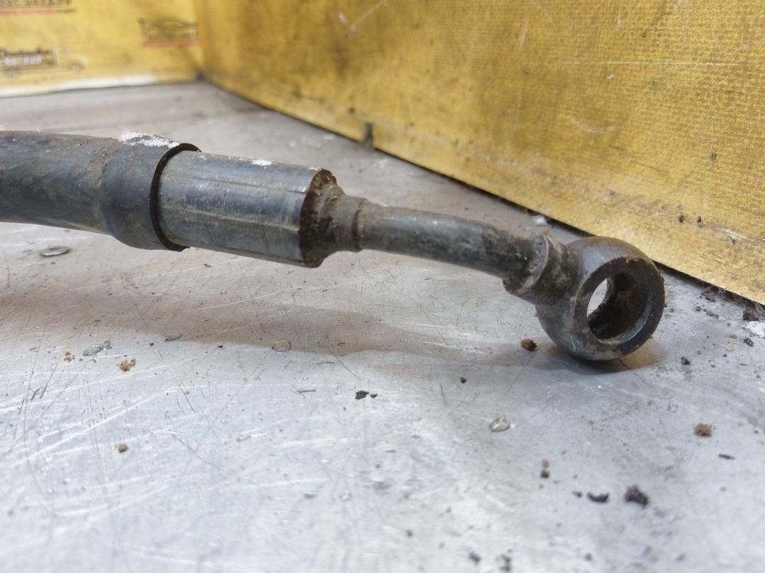 Трубка гидроусилителя AB6HMK Volkswagen Passat купить