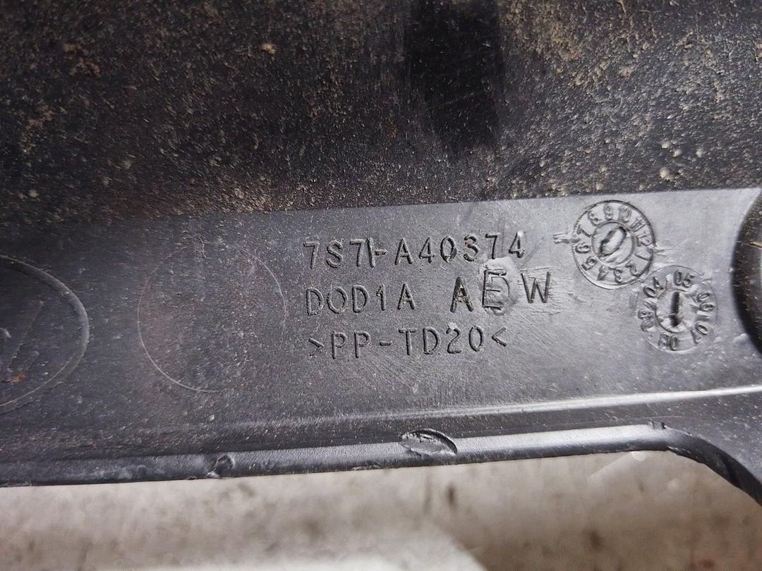 Накладка замка багажника U2910E Ford Mondeo купить на авторазборке