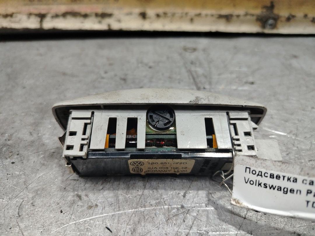 Подсветка салона EMNO0X Volkswagen Passat - Фото 3