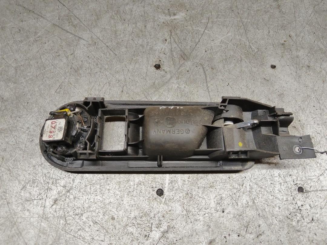 Ручка внутренняя задняя левая 5OMO00 Volkswagen Passat - Фото 2