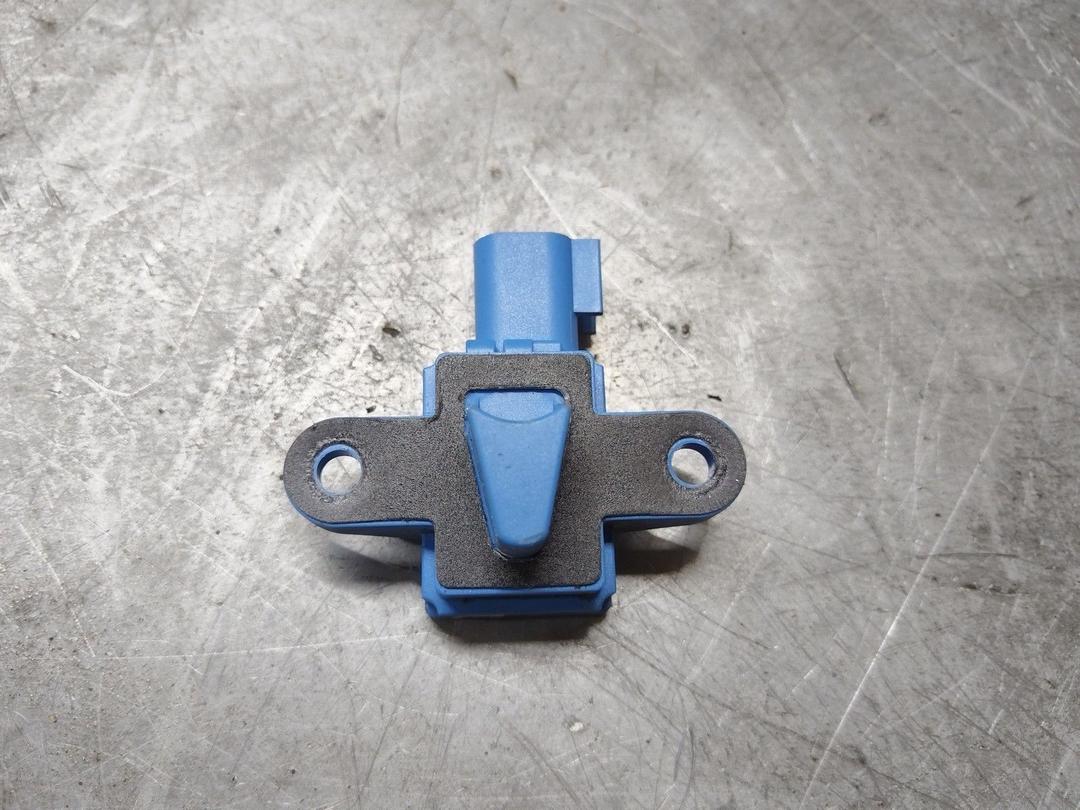 Датчик удара 669GAB Volvo XC70 купить с доставкой