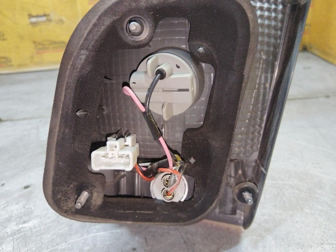 Фонарь крышки багажника левый SATR30 Kia Sorento купить с доставкой