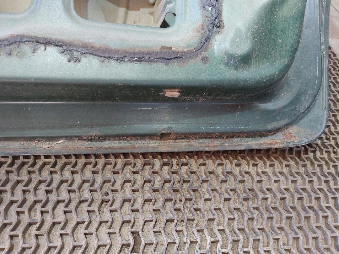 Крышка багажника (дверь 3-5) 4VISLE Kia Carnival undefined