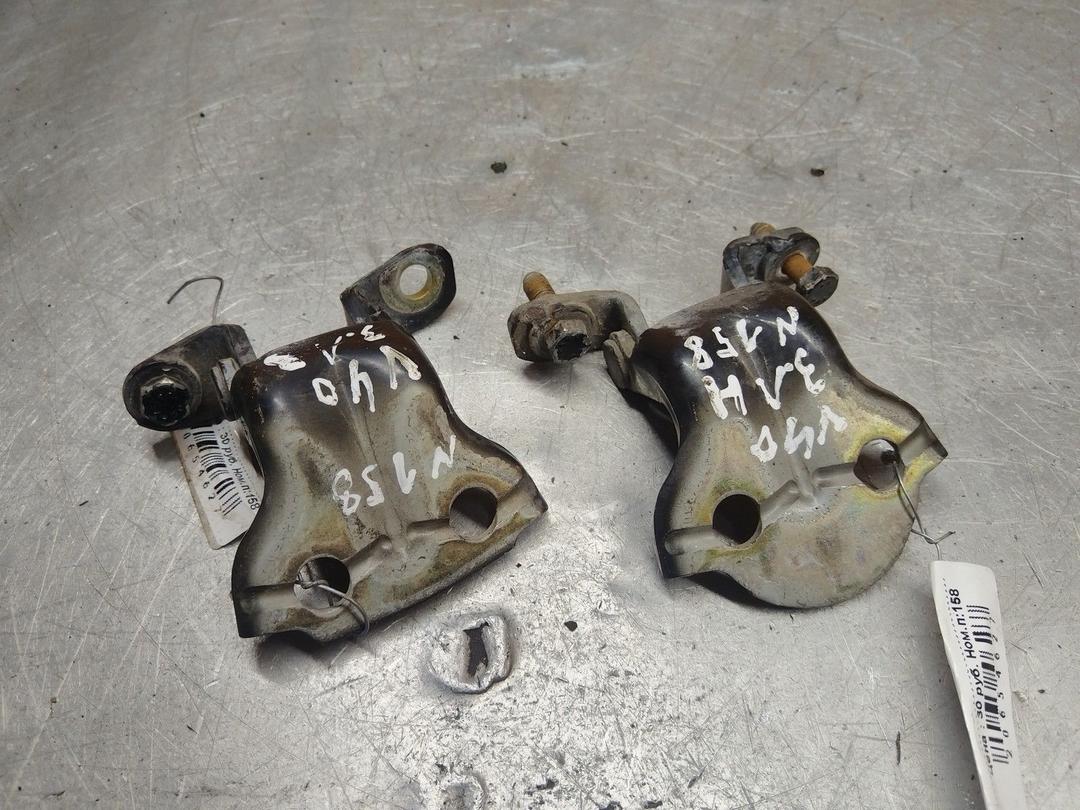 Петля двери задней левой UECZGJ Volvo V40 - Фото 1