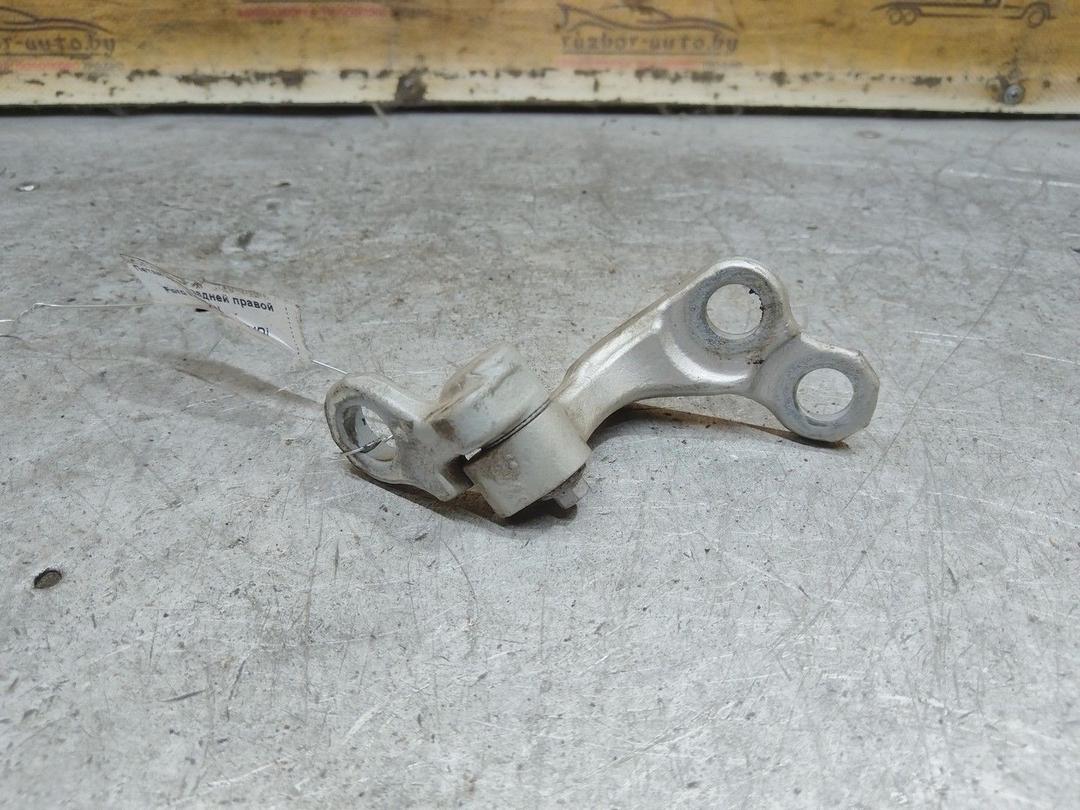 Петля двери задней правой V1C55N Ford Focus - Фото 3