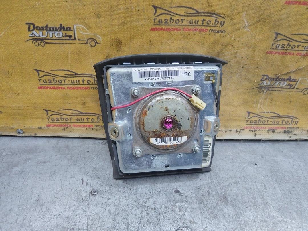 Подушка безопасности водителя 9A4ZLC Kia Sorento купить в магазине запчастей бу