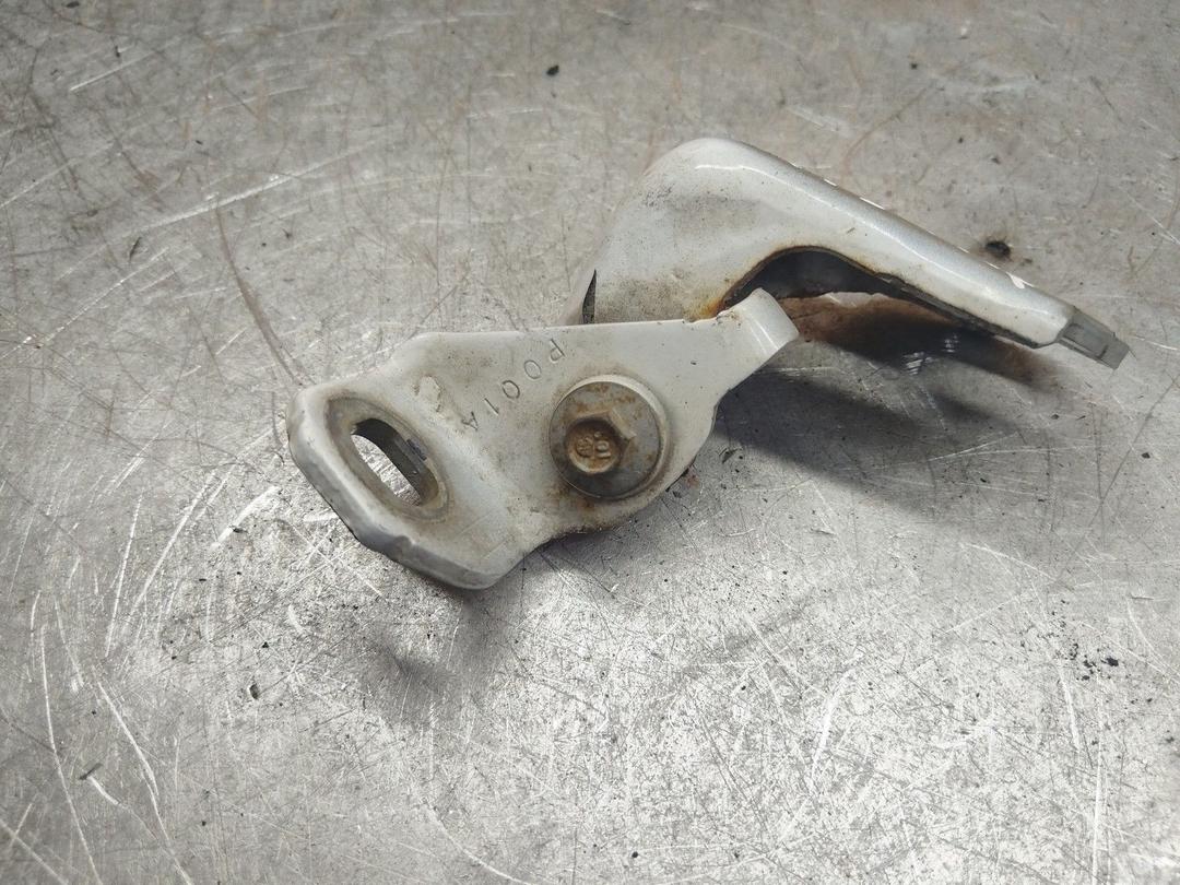 Петля двери передней правой 5UNAZ2 Ford Fusion купить