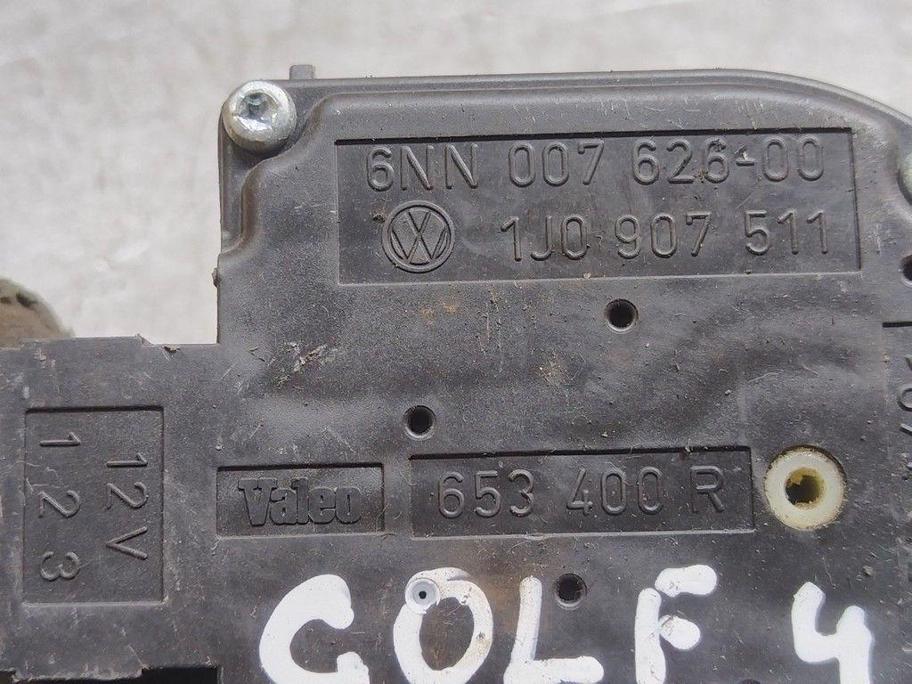 Моторчик заслонки печки 5URNVB Volkswagen Golf - Фото 3