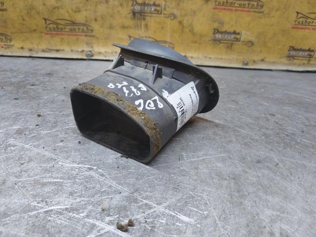 Дефлектор обдува салона U2JZAC Peugeot 206 купить в магазине запчастей бу