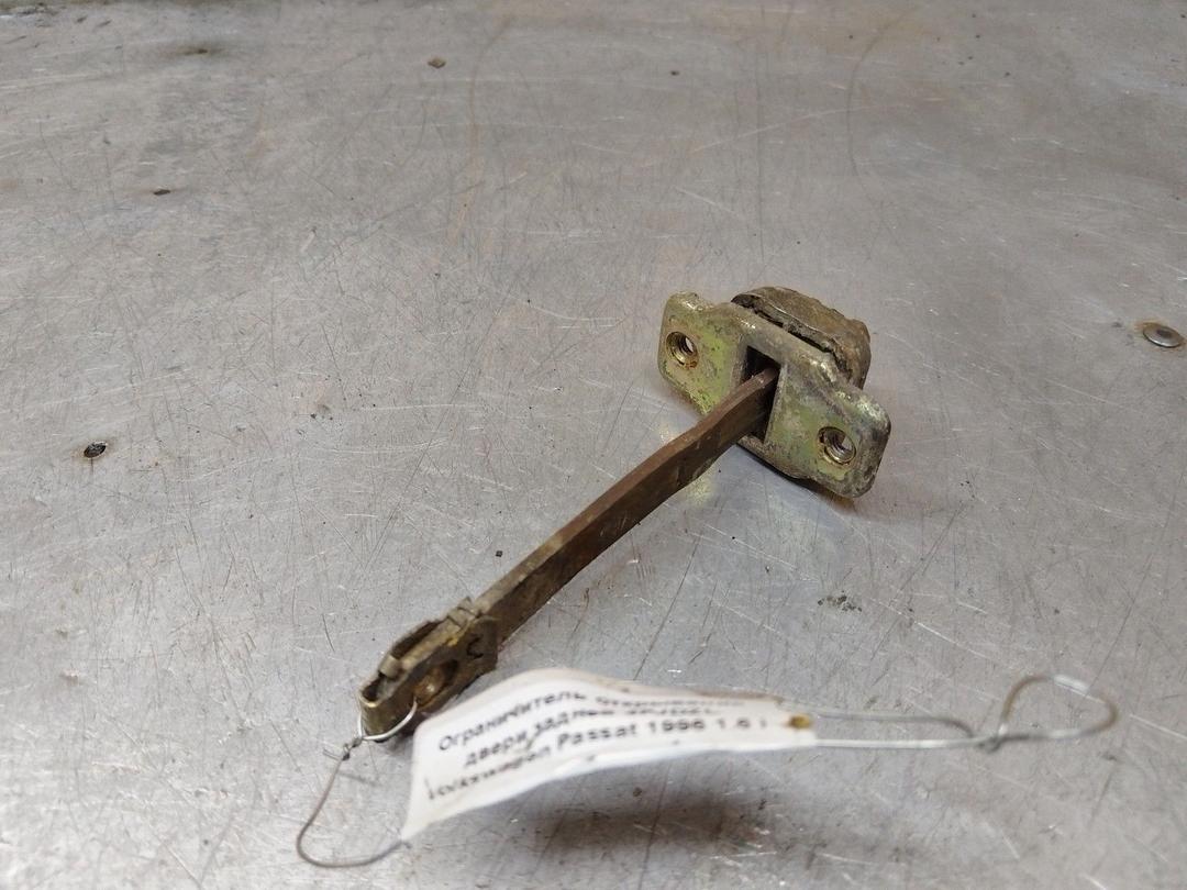 Ограничитель открывания двери задней 4PJDZL Volkswagen Passat - Фото 2