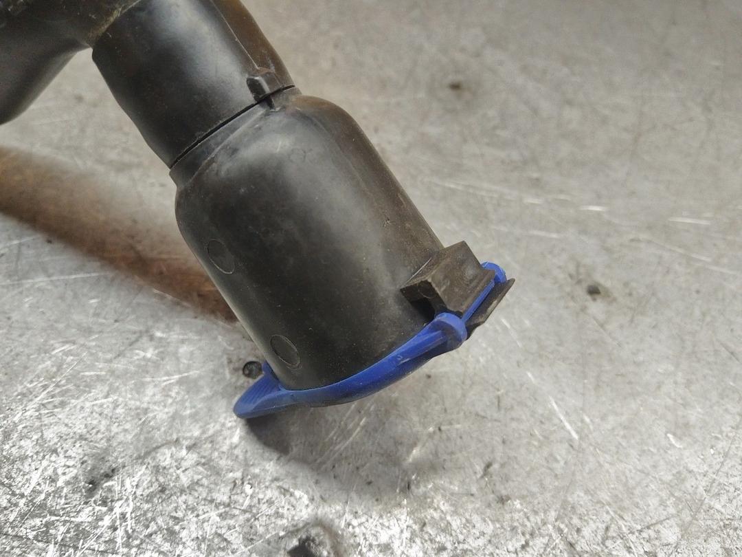 Горловина бачка омывателя NBKUCH Volvo XC70 купить с доставкой