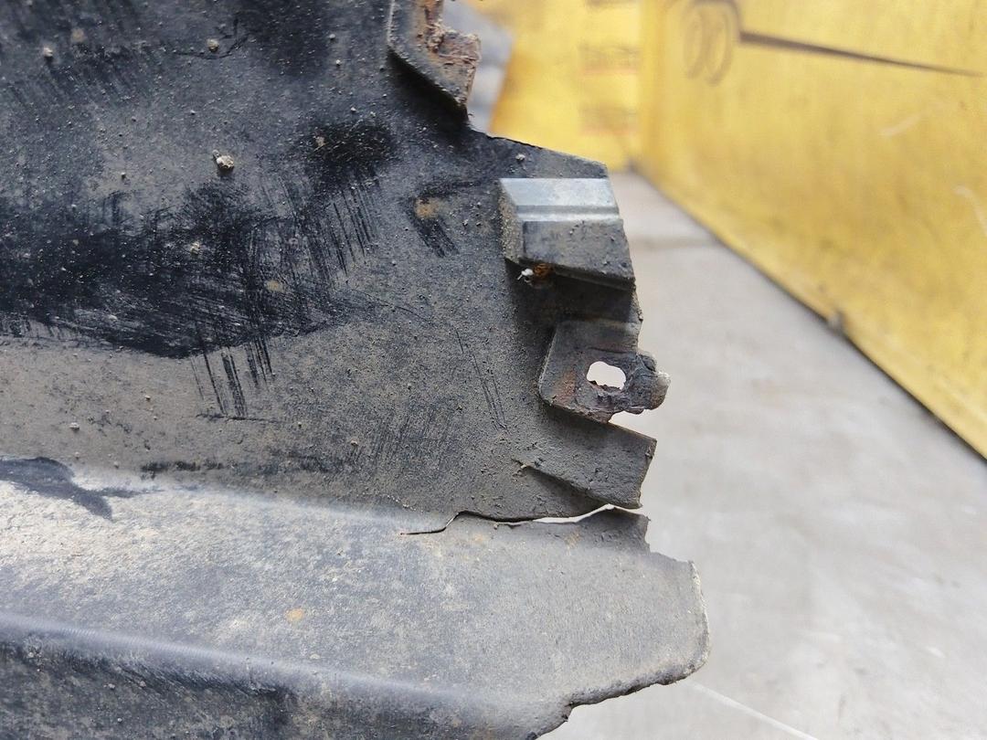 Защита арок задняя левая (подкрылок) BKEM53 Honda Accord купить на авторазборке