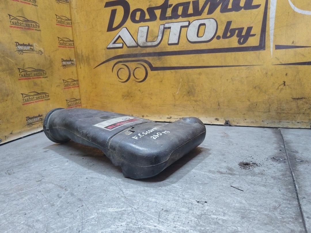 Воздуховод T30MZ1 Ford Escort купить