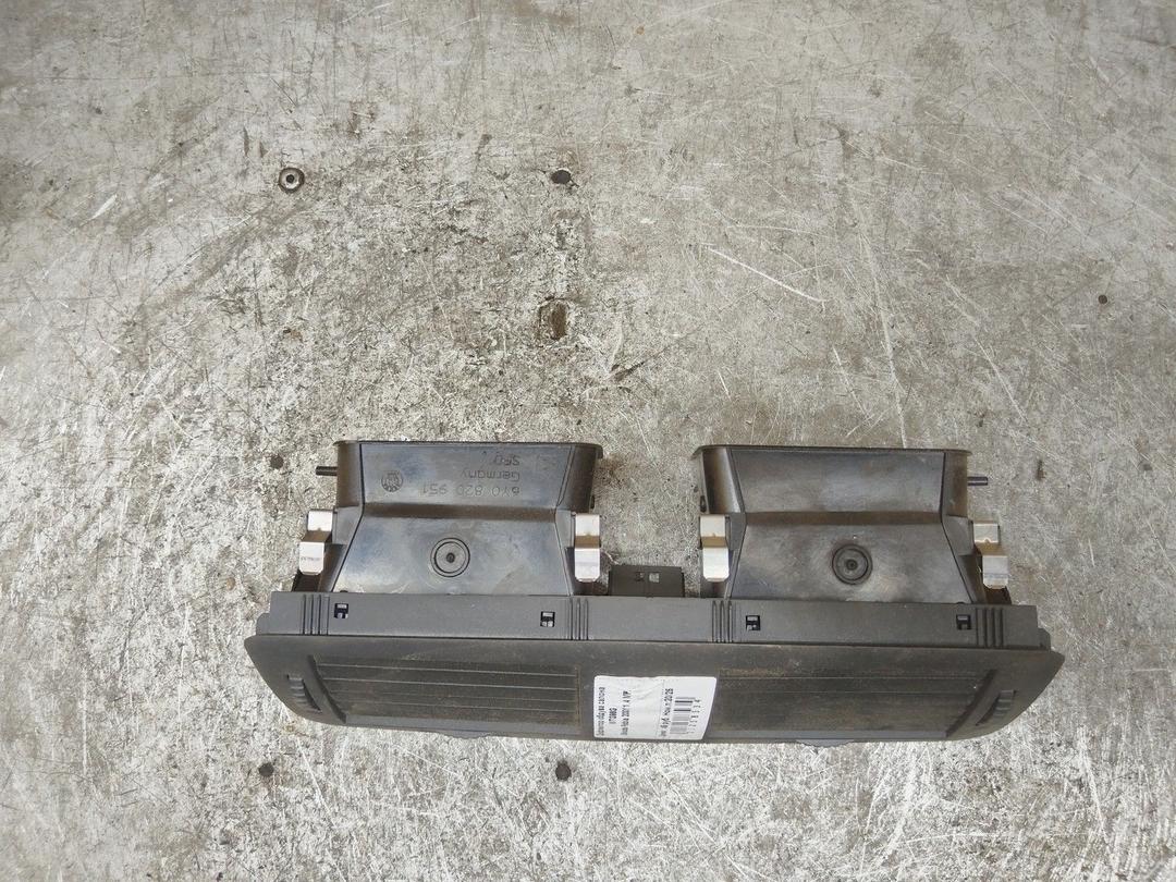 Дефлектор обдува салона WTG96G Skoda Fabia купить