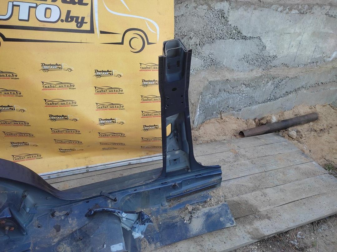 Стойка кузовная центральная левая 5C6IIS Audi A4