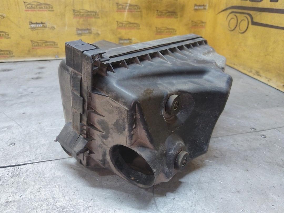 Корпус воздушного фильтра 0549TP Toyota Avensis - Фото 4