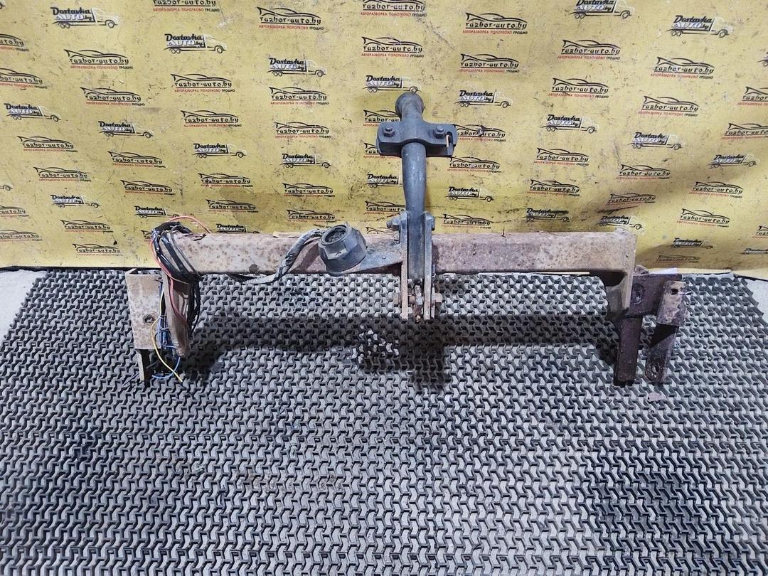 Прицепное устройство (фаркоп) 527KXE Mitsubishi Carisma купить с доставкой. Огромный выбор запчастей и марок авто. У нас есть практически все.