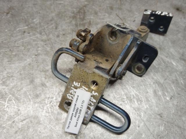 Петля двери задней левой AMSE54 Seat Altea купить в магазине запчастей бу