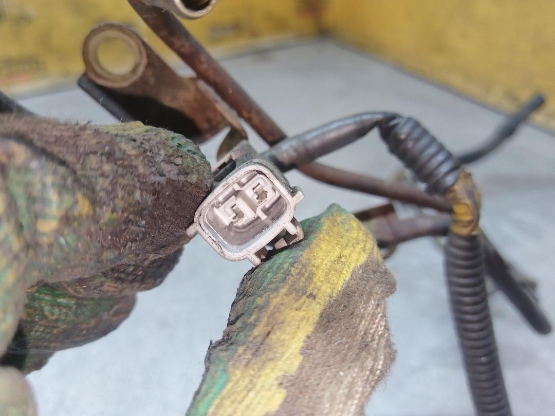 Трубка топливная 5TMF7R Toyota Avensis - Фото 4