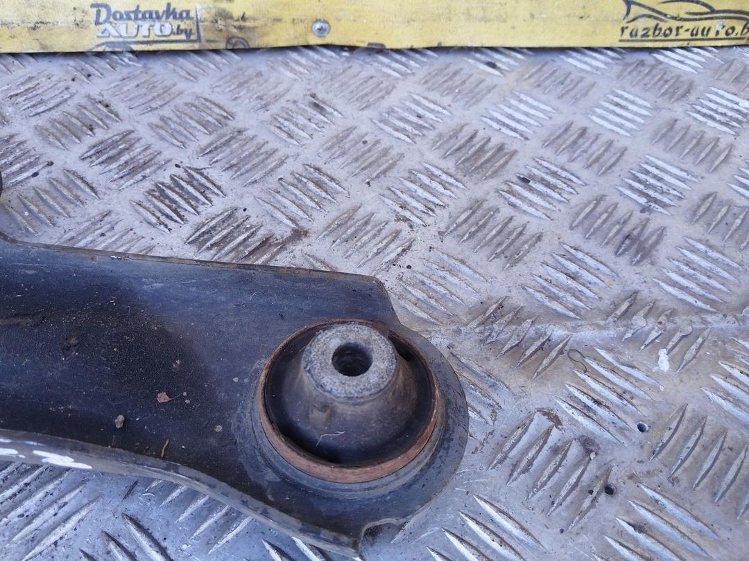 Рычаг передний правый UOEYA6 Nissan Note undefined