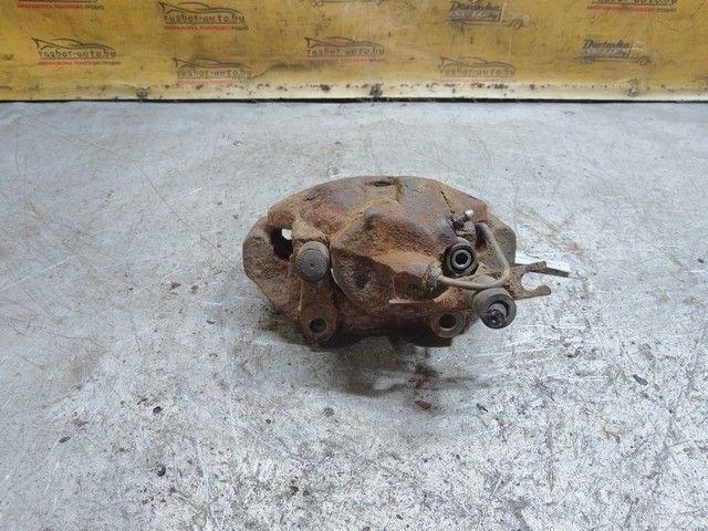 Суппорт передний правый 2Y0MLP Volkswagen Passat