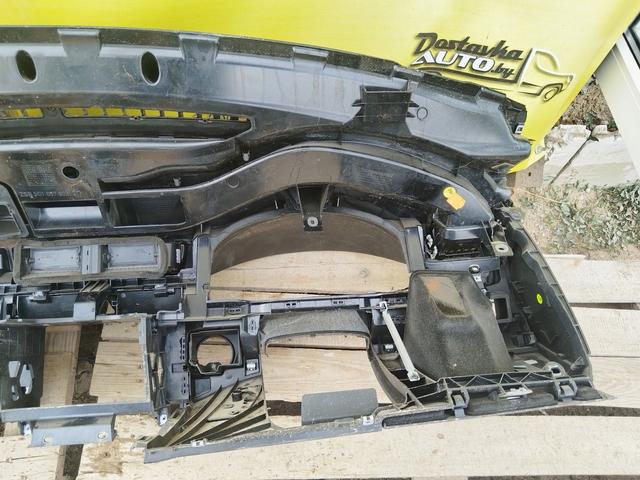 Панель передняя салона (торпедо) YYR700 Volkswagen Passat undefined