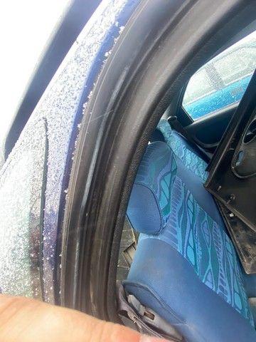 Уплотнитель двери задней левой JNEONP Fiat Palio