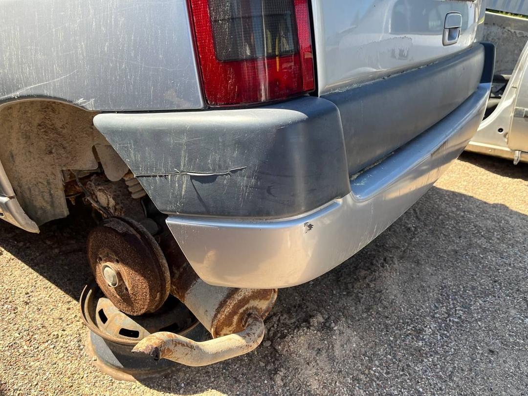 Крышка багажника (дверь 3-5) DQC1Q4 Citroen Berlingo купить в магазине запчастей бу
