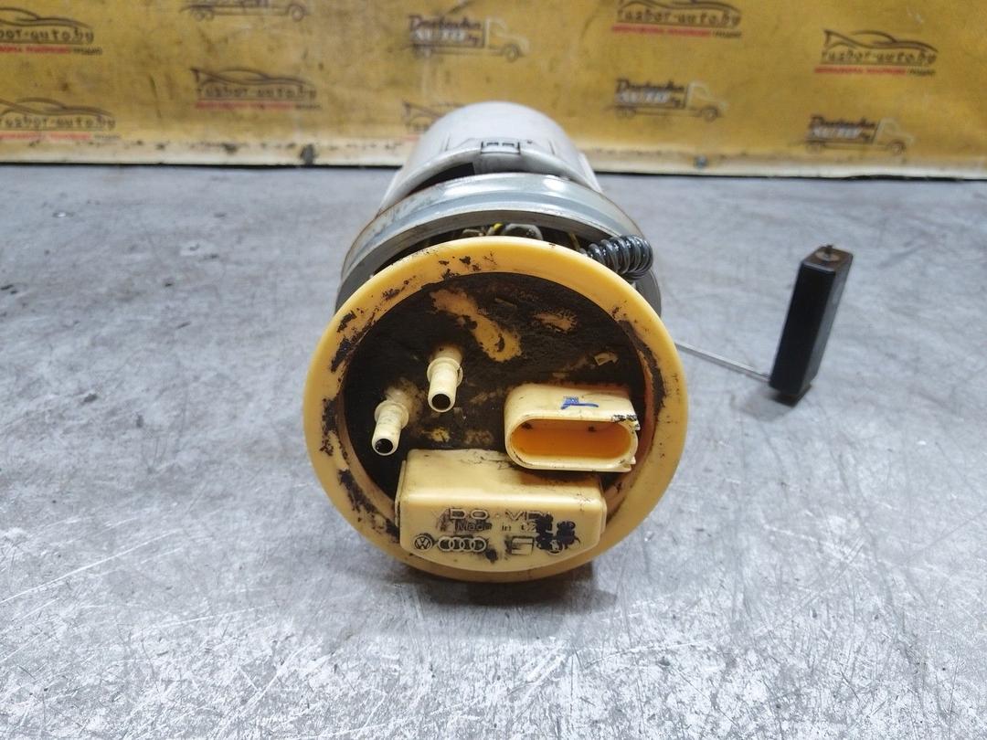 Колба в бак 93LM7N Volkswagen Polo купить в магазине запчастей бу