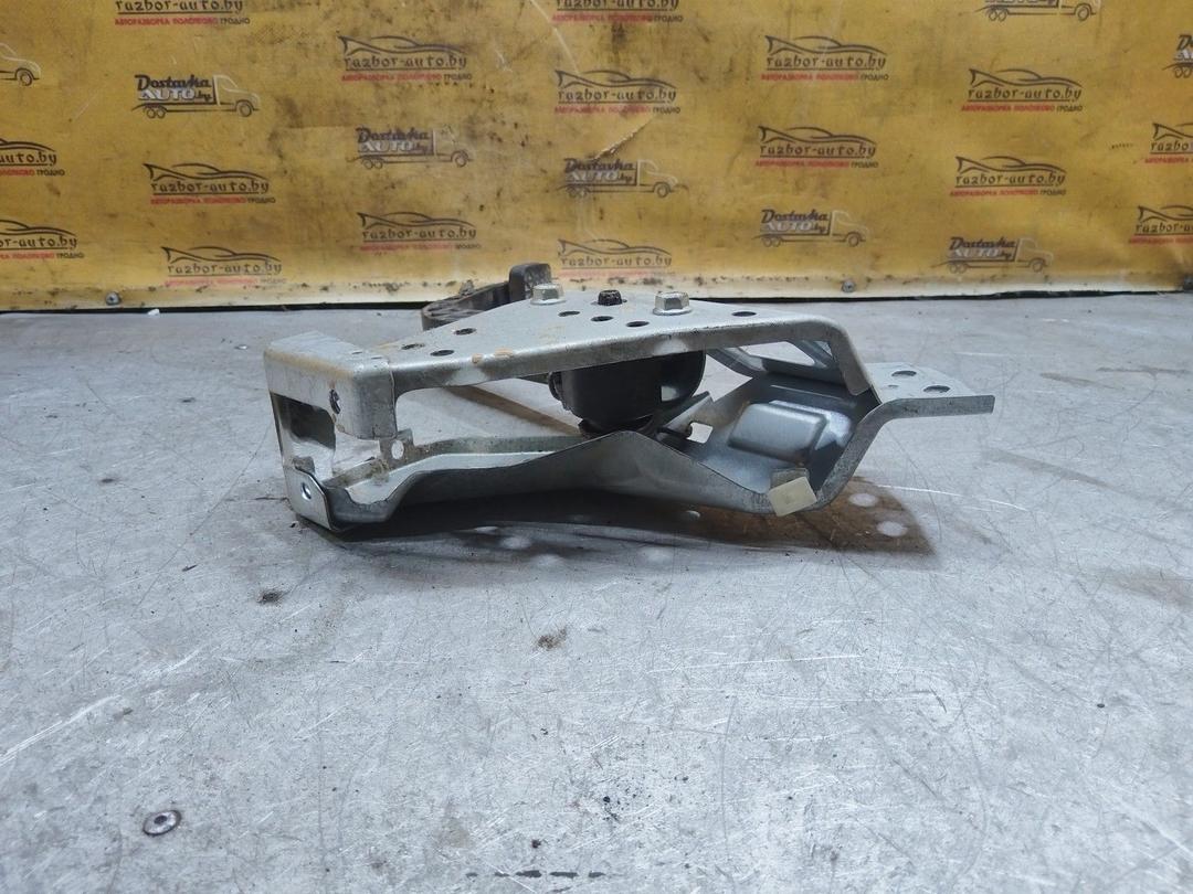 Педаль сцепления KLHBPV Opel Zafira купить в магазине запчастей бу