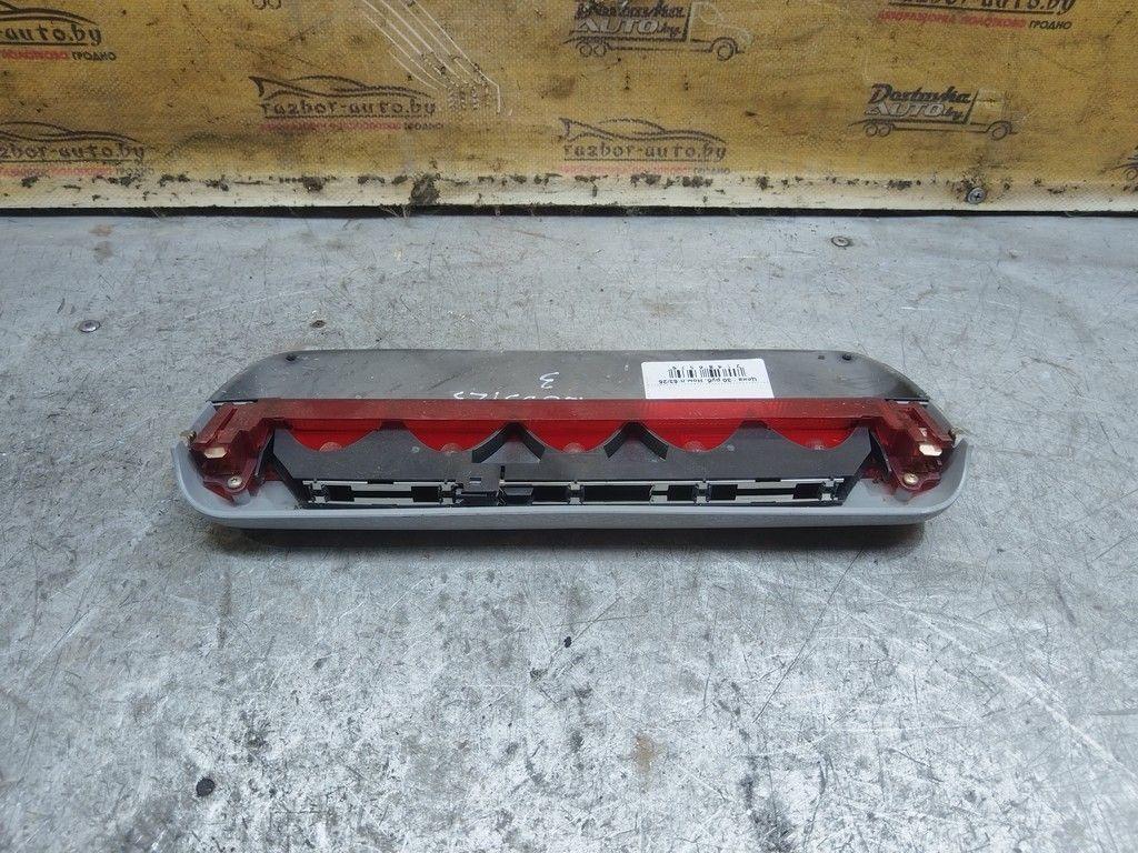 Стоп-сигнал TL9VE2 Peugeot 406 - Фото 2