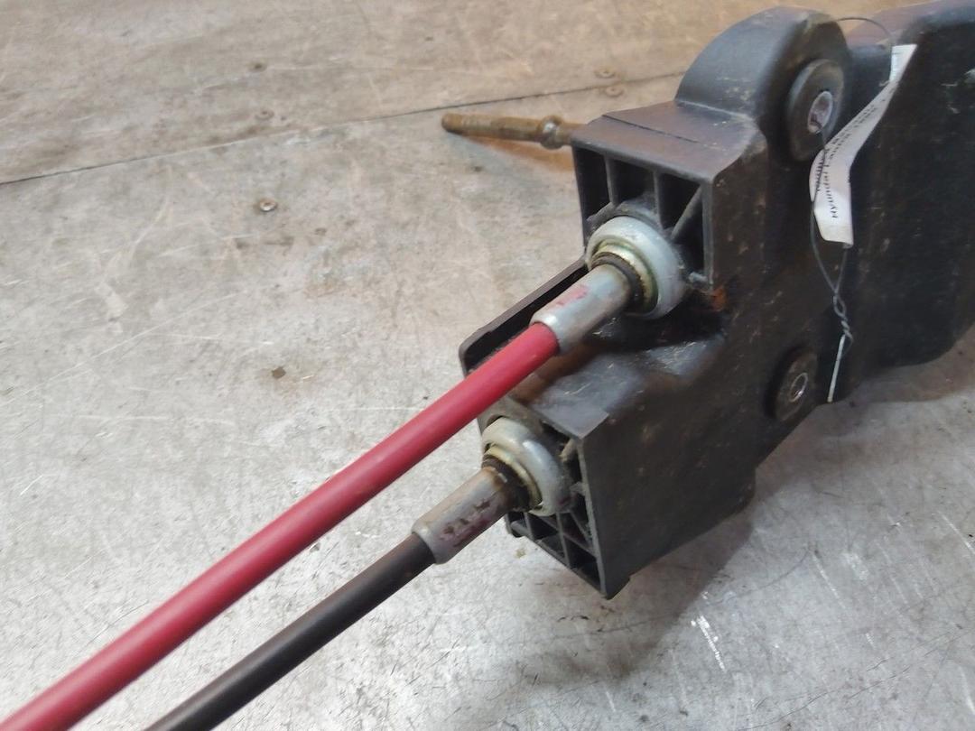 Трос кулисы КПП M71JCW Hyundai Lantra купить с доставкой