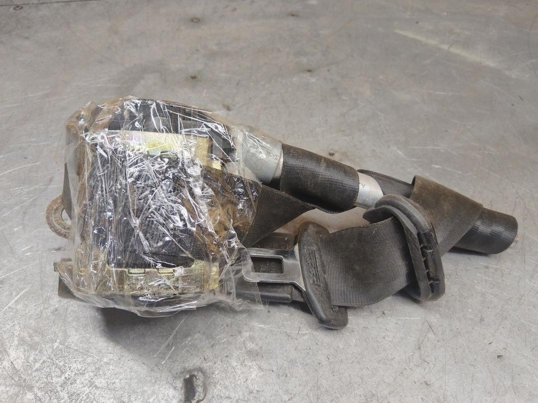 Ремень безопасности передний правый FS6QOT Audi A6 - Фото 2