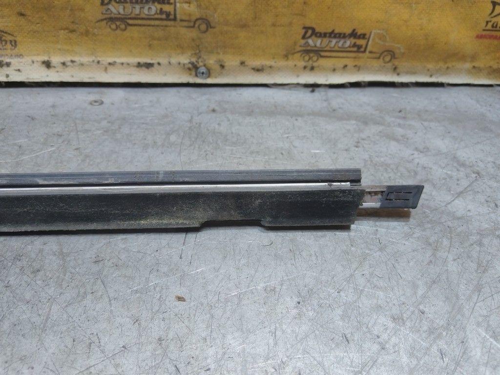 Молдинг стекла двери задней левой наружный 1IY96P Audi 100 - Фото 6