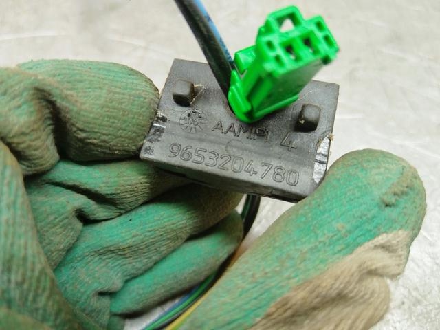 Зеркало наружное правое SWA54C Citroen C4 купить на авторазборке