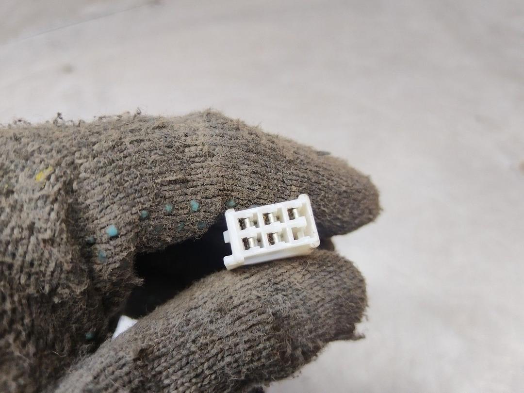 Замок двери передней левой TKT5Y0 Mazda Premacy - Фото 4