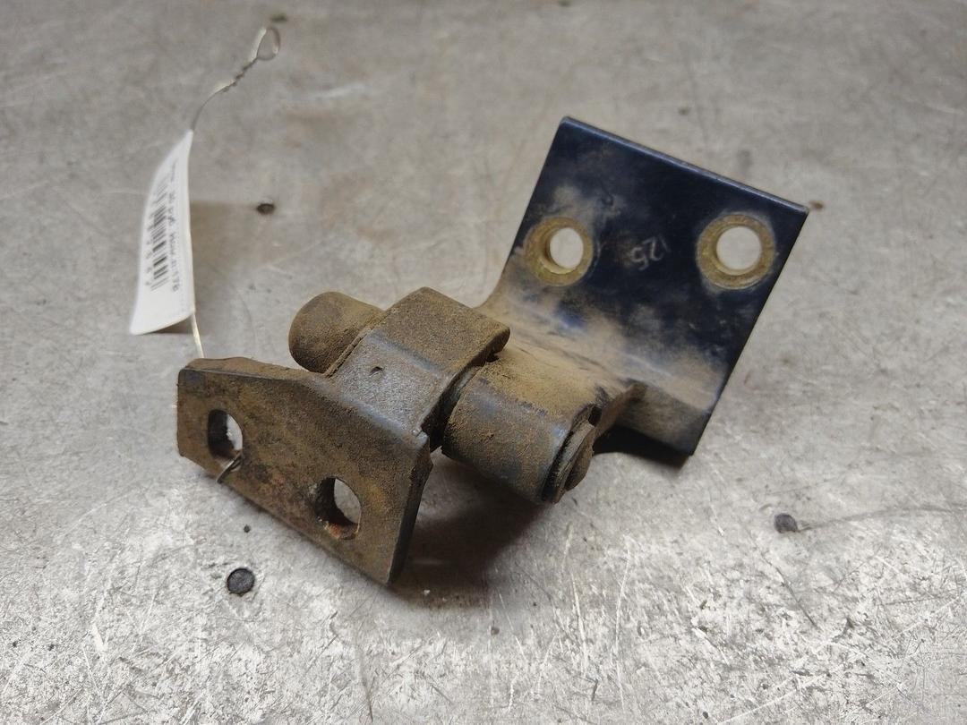 Петля двери задней правой MGHJJ9 Peugeot 406 купить