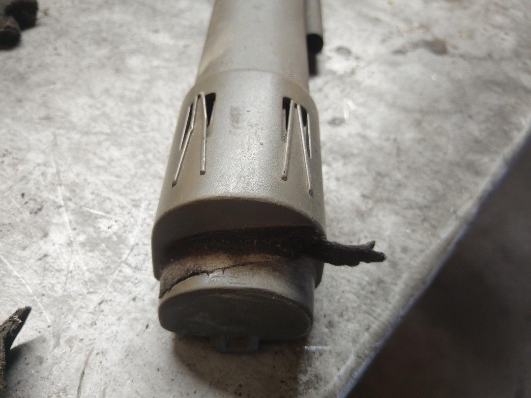 Полка багажника UPM65U Renault Espace купить на авторазборке