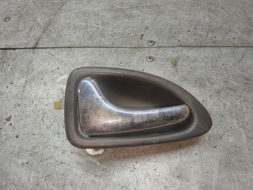 Ручка внутренняя передняя левая 62QGRV Volvo V40 - Фото 1