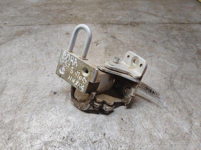 Петля двери задней правой 9BH9TX Volkswagen Bora купить